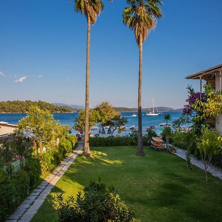 Elati Beach Aparthotel Nydri  Exterior photo