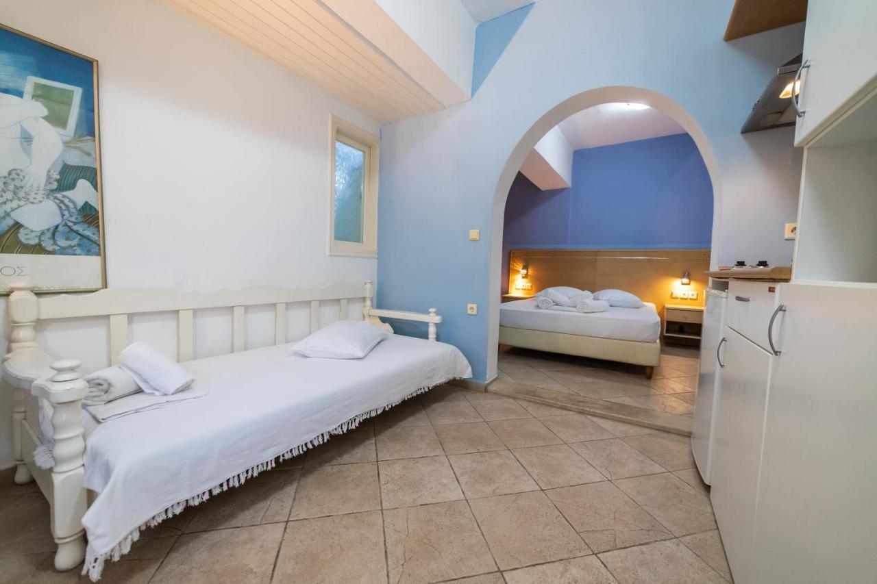 Elati Beach Aparthotel Nydri  Exterior photo